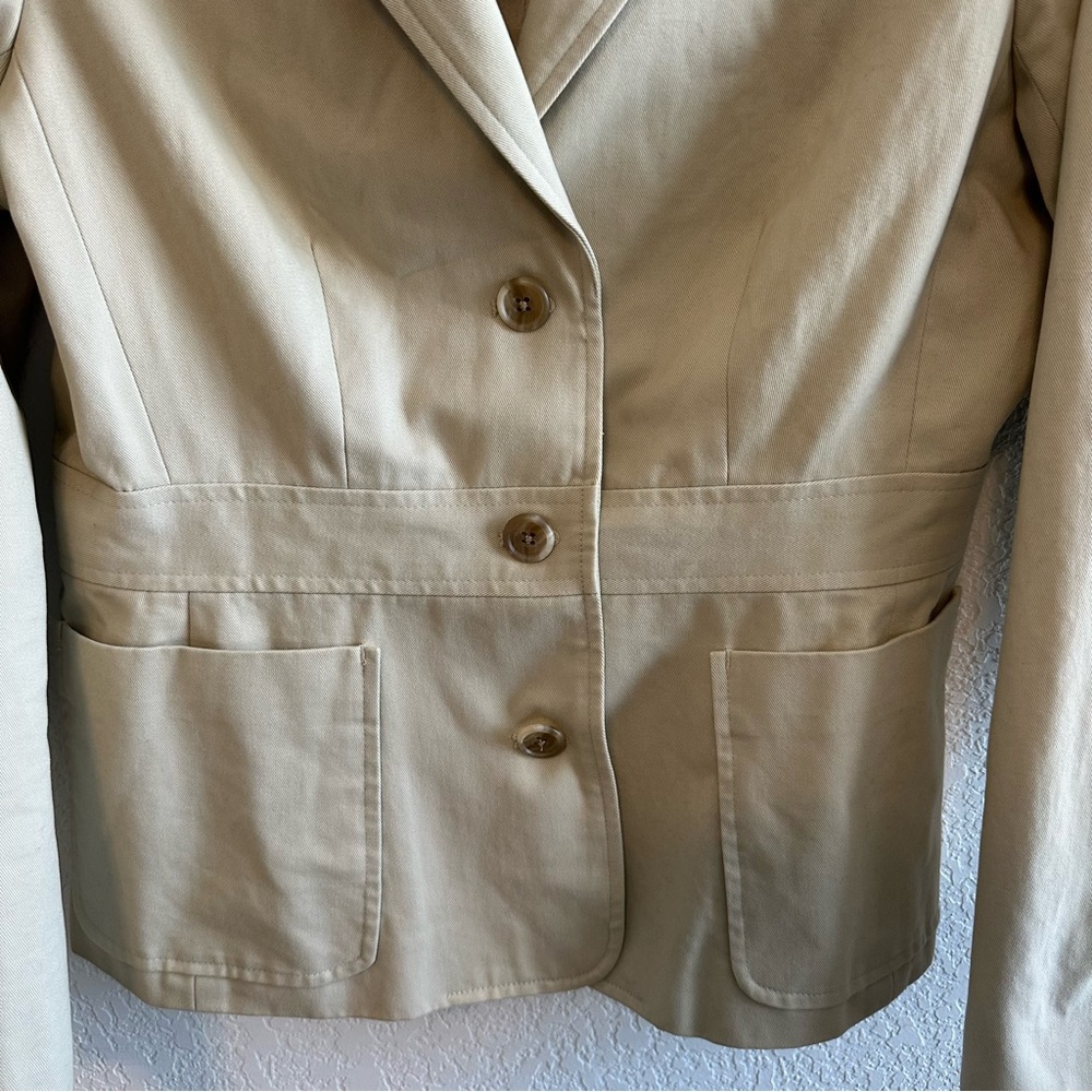 Petite Sophisticate Tan Blazer with Pockets - Picture 2 of 9